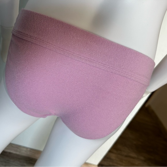 NWT bright purple swim bottoms - Picture 2 of 8